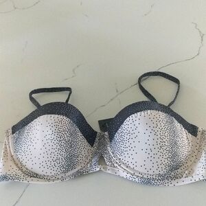 TAVIK Swimwear Corsica Swim Bikini Top Large New